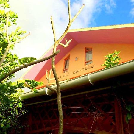 La Villa Mon Tresor Port Mathurin Экстерьер фото
