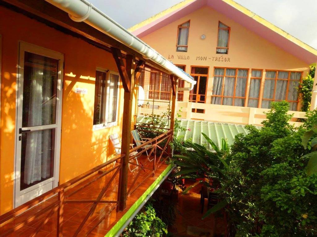 La Villa Mon Tresor Port Mathurin Экстерьер фото